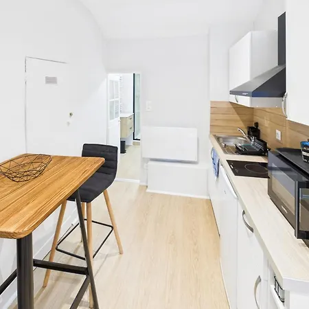 Apartment Le Chevalier Au Lion - Center Troyes