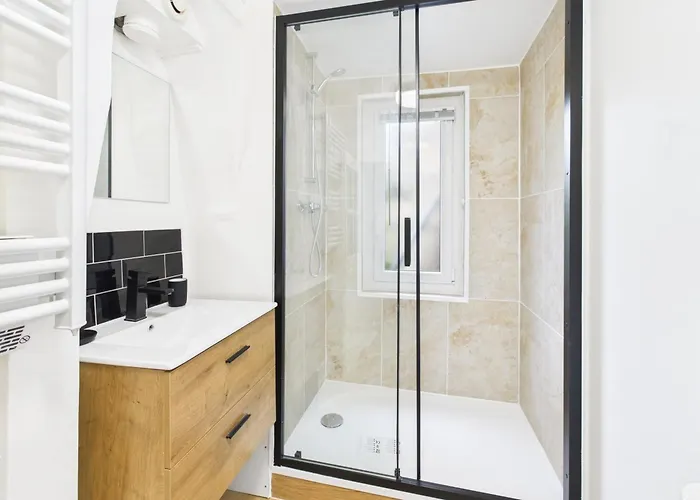 Le Chevalier Au Lion - Center * Troyes